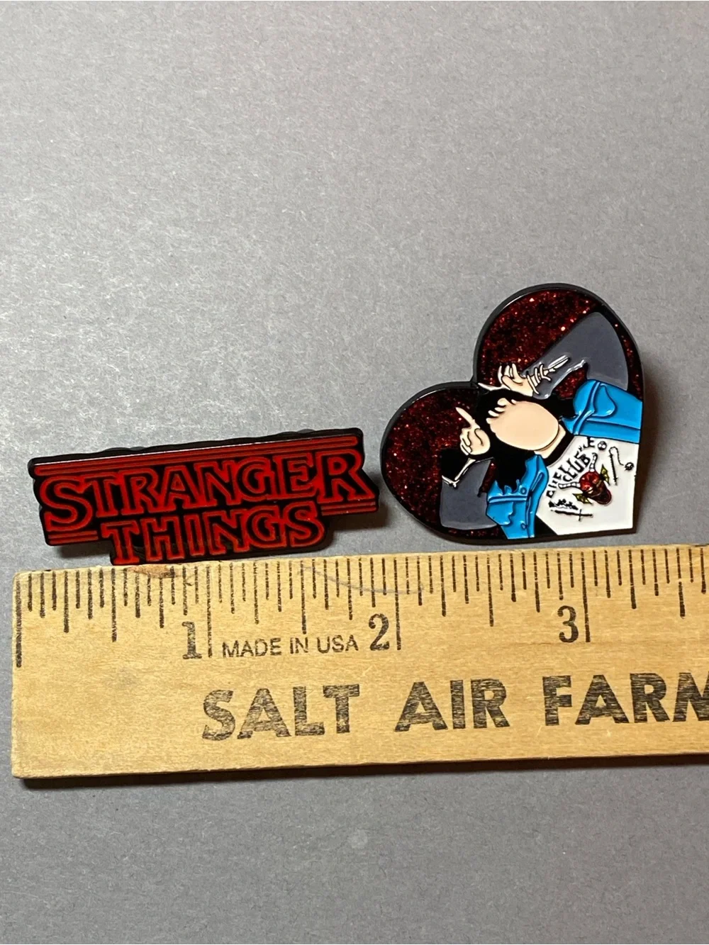 N/A two pins